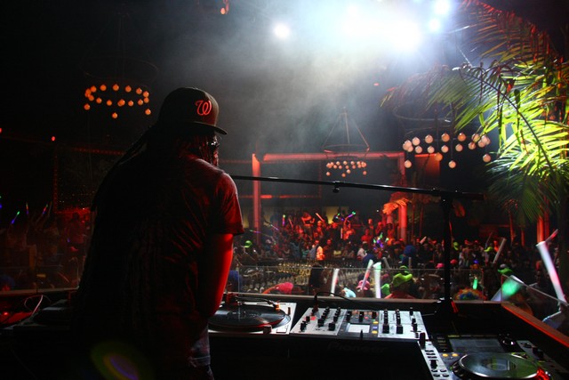 The Night Train at Aura
